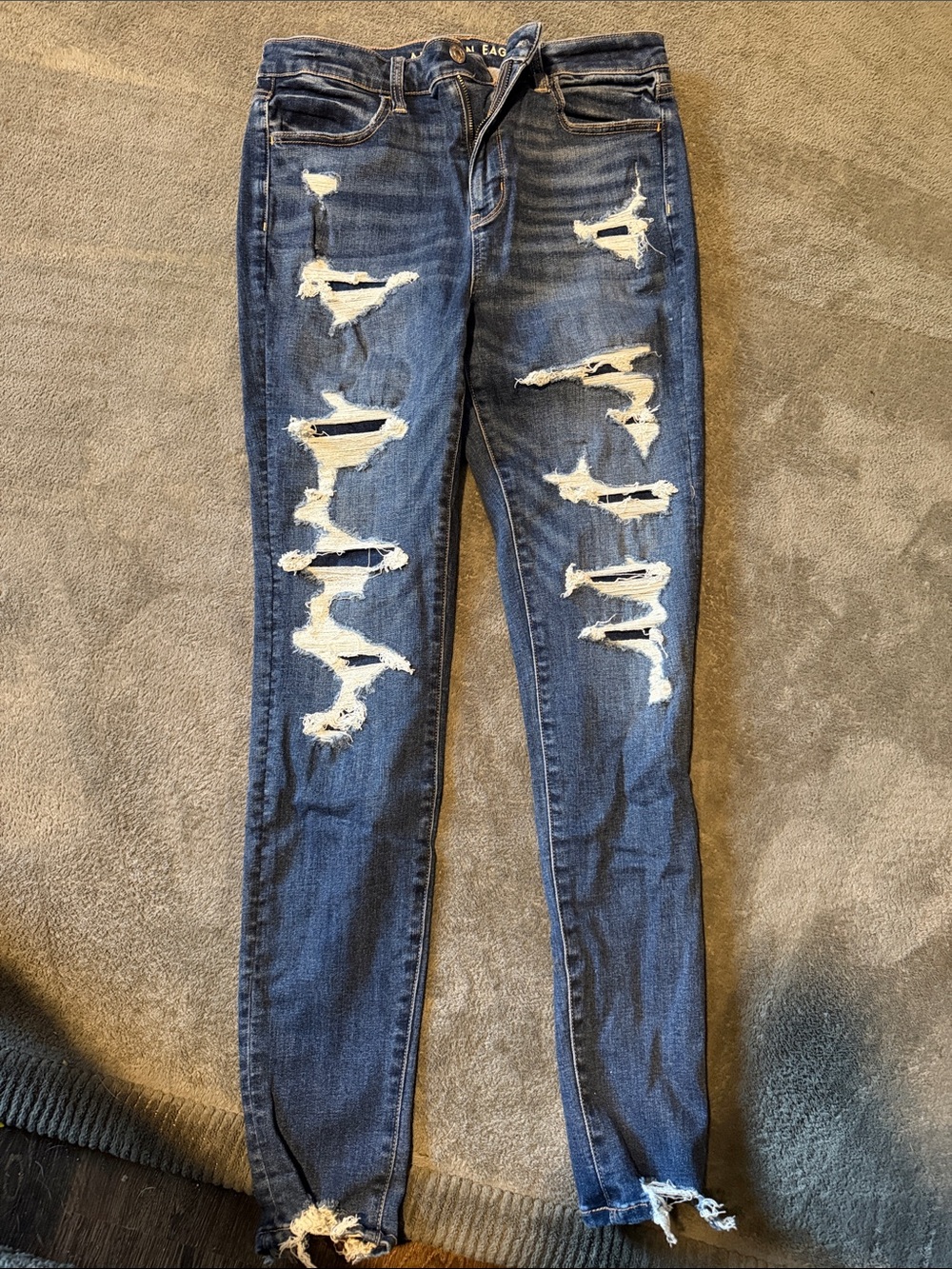 American Eagle Outfitters Distressed Dark Blue Skinny Jeans
